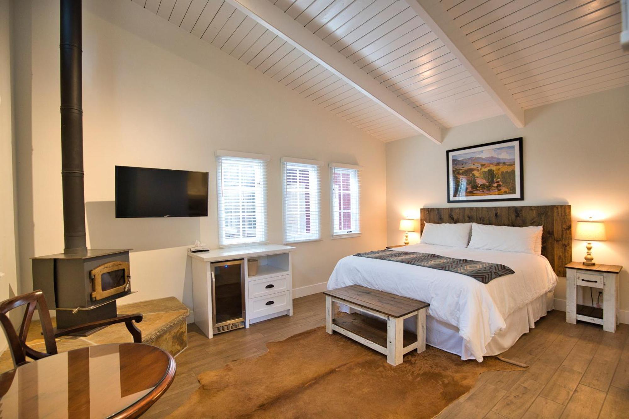 Circle Bar B Guest Ranch Hotell Capitan Exteriör bild